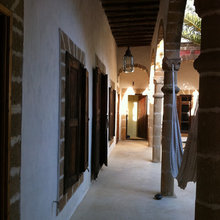 House with inner courtyard