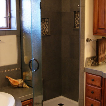 Mock Road Master Bath