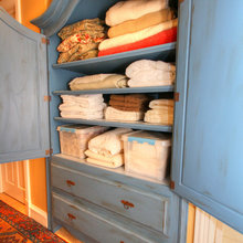 HALL LINEN