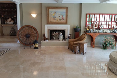 Family room photo in New York