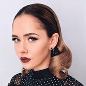 Julia Saninas foto