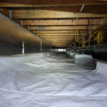 Large Crawlspace Encapsulation on a New Home