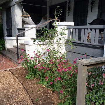 Relaxed Southern Garden