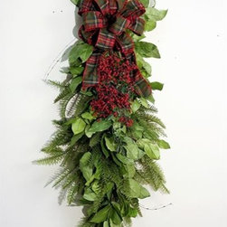 Outdoor Holiday Decor - Products