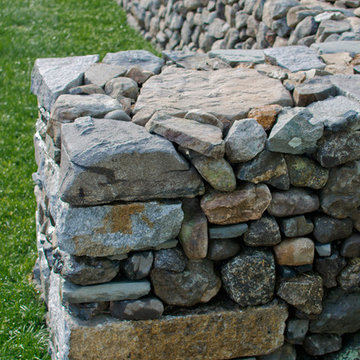Dry laid stone wall & pillars