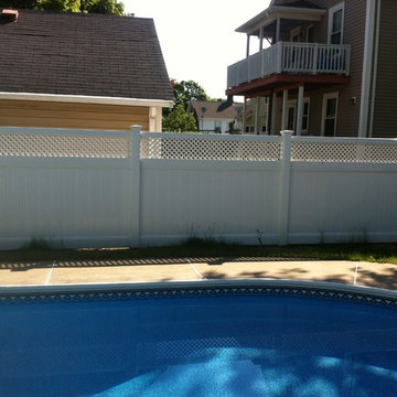 Vinyl Board and Lattice top fence