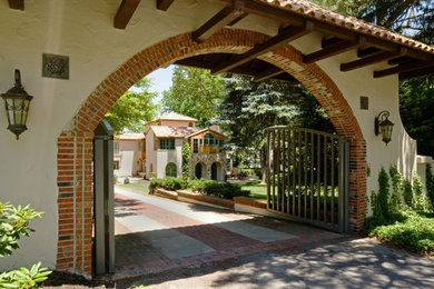 Entryway photo in Baltimore