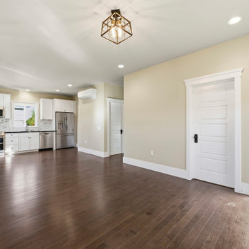 2 BR 900 sqft ADU in San Diego Historic District Living Room