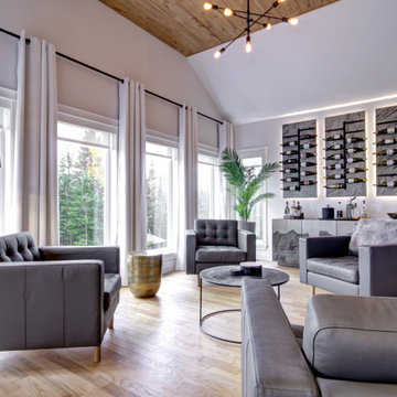 Lounge and wine wall