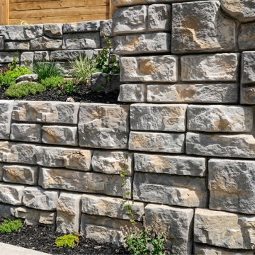Retaining Wal, Fence & Driveway Pavers