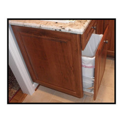 Kitchens - Trash Cans