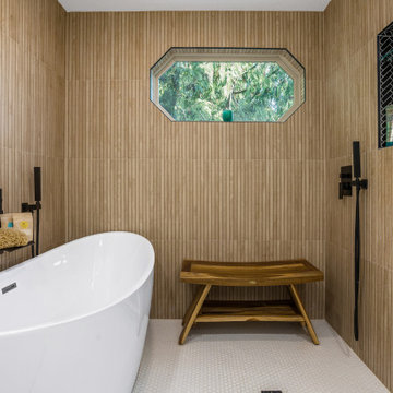 Master Bathroom Perfection With Nature Inspired Materials
