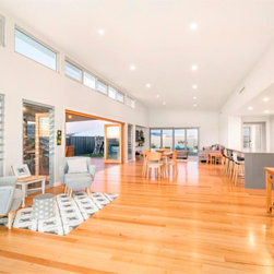 Lower level Breezway louvres allow fresh cool air to circulate while high level - Windows