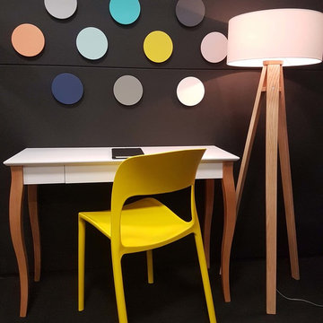 Wohn- und Büromöbel von Ragaba im minimalistischen Stil