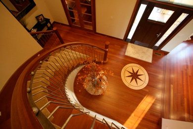 Example of a classic entryway design in Other