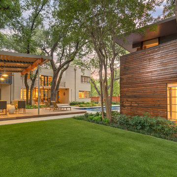 Modern: Beverly Drive