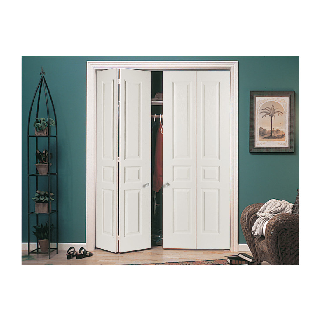 Traditional Closet