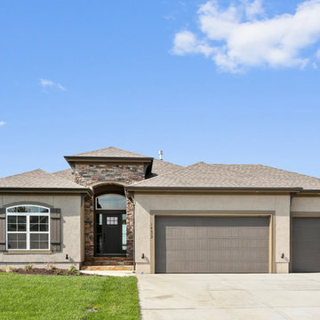 Riviera Custom Build in Prairie Highlands
