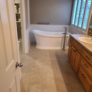 Cozy Cottage Bathroom