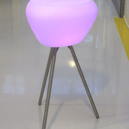 Lonc - Garden Bistro Tables