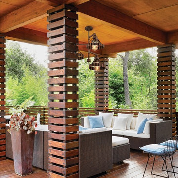 Canary Wharf, 3 Light Multi-Arm Pendant on Patio