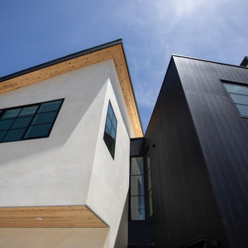 Susana Residence