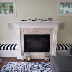 Built-In Benches - Living Room Furniture