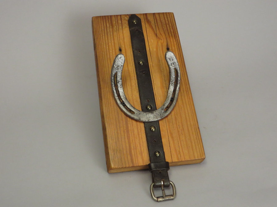 #R15035 Coat Rack Reclaimed Pine, horseshoes, leather.