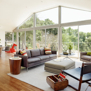 W/R House - Napa - Loft-like Living