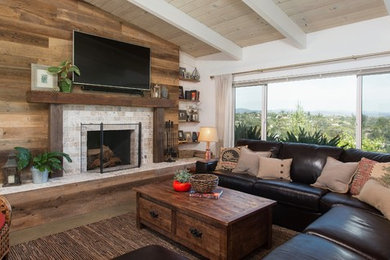 Photo of a country living room in San Diego.