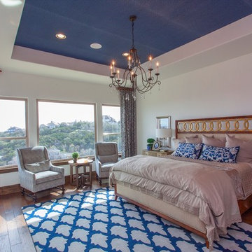 La Cima - Tuscany Series vinyl windows and Moving Glass Walls