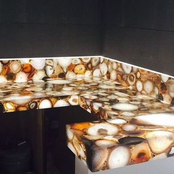 Agate countertop backlit with Nu World LED Light Panels - by Lemmons Remodeling