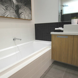 Feature Tiles - Decorative Tiles & Border Tiles