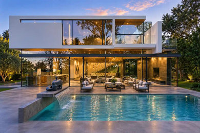 Exterior home photo in Los Angeles