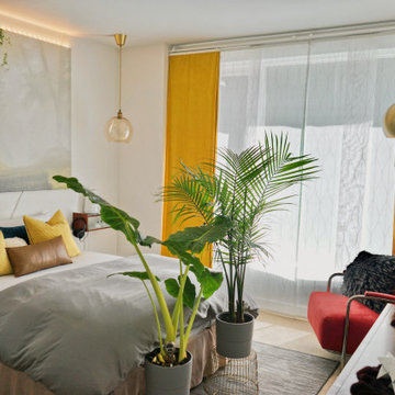 Boutique-Hotel Style SF Skyscraper Bedroom