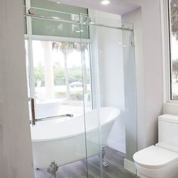 Aventura Showroom - Products