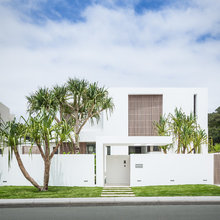 Roberts Front wall