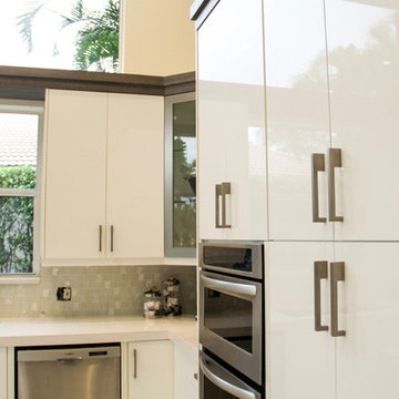 Contemporary Italian Kitchen