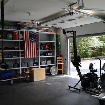 Detached Garage