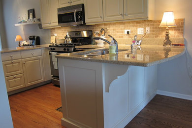 Example of a classic kitchen design in Chicago