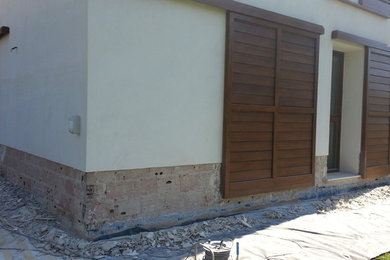 Reparación de fachada y jardineras de vivienda en L'Eliana