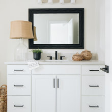 Mistry Residence Guest Bathroom