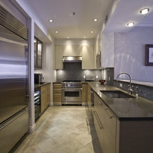 Kitchen floor tile