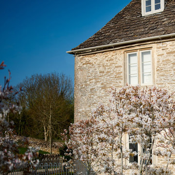 Sims Hilditch Converted English Farmhouse