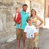 Kate Tolstad's photo