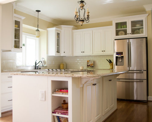 Staggered Cabinets | Houzz