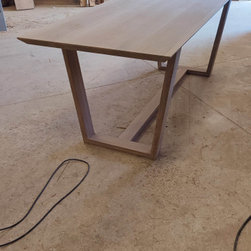 Le Muy - Conception de tables sur-mesure - Dining Tables