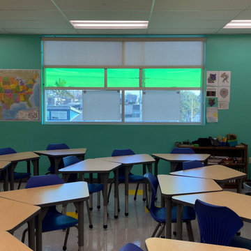 Roller Shades For Classroom Windows - Optimizing Focus & Minimizing Distractions