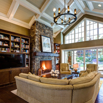 Traditional (with a twist) Great Room