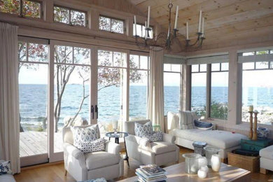 Beach style living room photo in Orlando